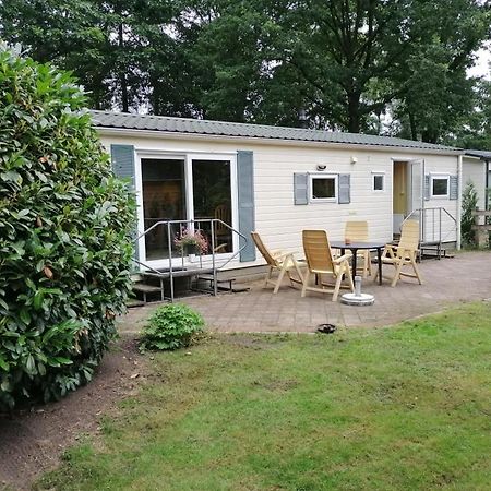 Chalet 4-6 Personen Epe F15 Van Alle Gemakken Voorzien Max Aantal Volwassen Personen Bedraagt 4 Экстерьер фото