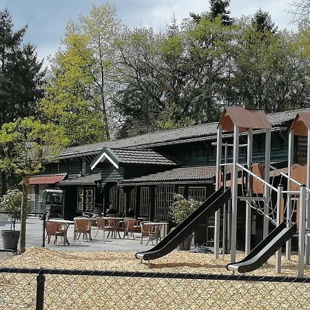 Chalet 4-6 Personen Epe F15 Van Alle Gemakken Voorzien Max Aantal Volwassen Personen Bedraagt 4 Экстерьер фото